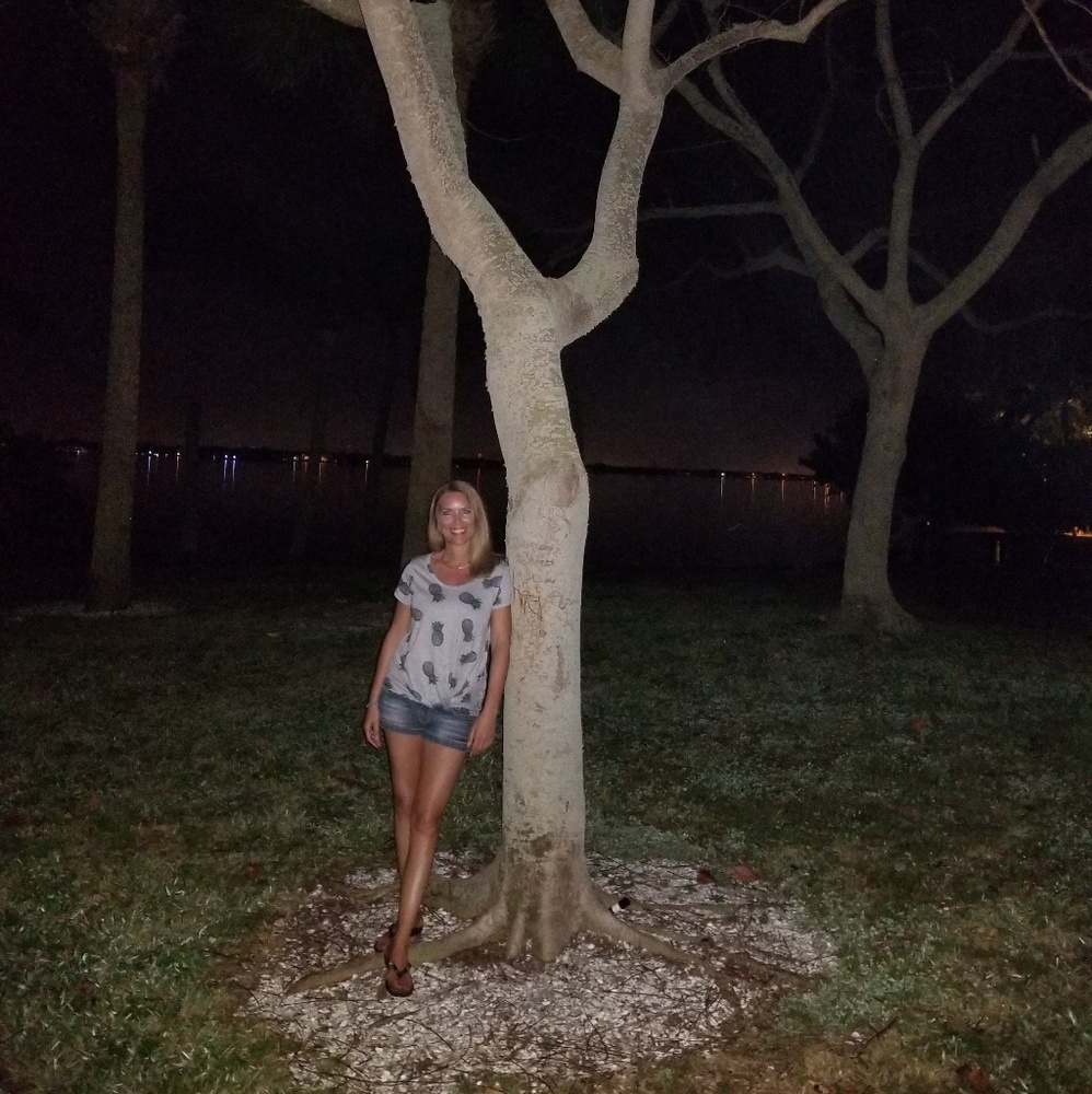 Meet your Posher, Denise